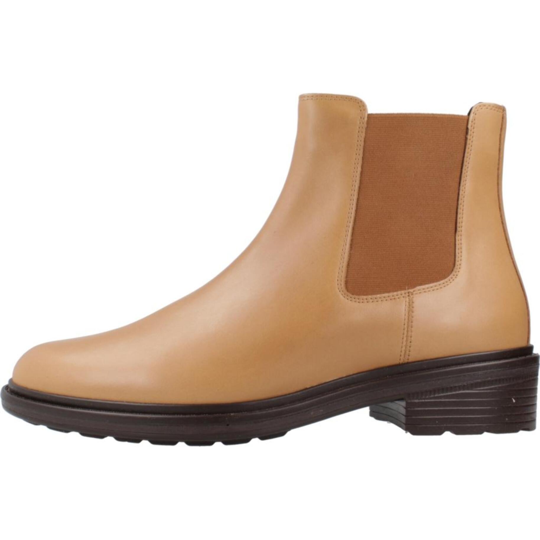 Botines Mujer de la marca GEOX  modelo D WALK PLEASURE MARRON