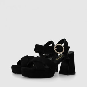 SANDALIAS NEGRAS PE4701