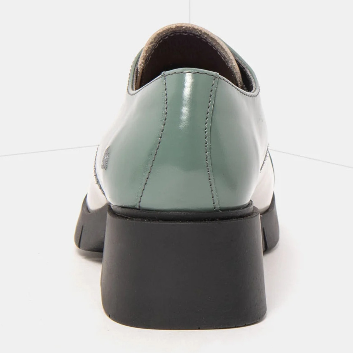 Zapatos 1289 NAPPA SHINNY PEPPERMINT-CINDER / VARSOVIA color Peppermint-cinder