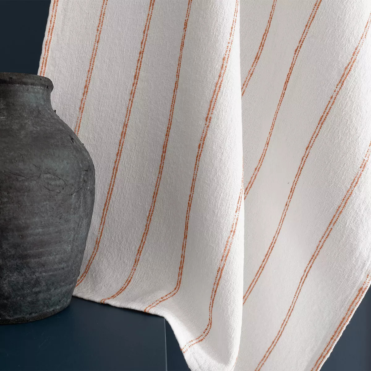 Torchon pur coton lavé motif jacquard blanc orange Rimini terracotta