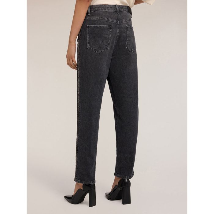 Motivi - Jeans MUM fit con ricamo di pietre laterale - Nero
