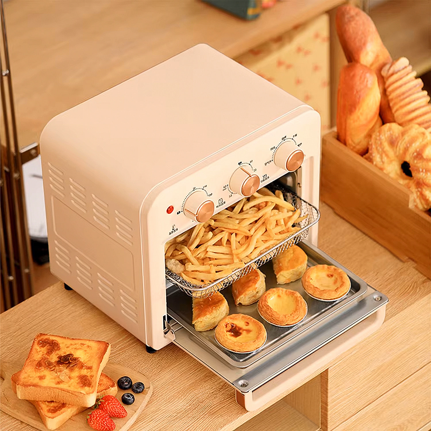 Horno freidora de aire con 15 litros de capacidad. Panel de control mecánico y 1300W de potencia.