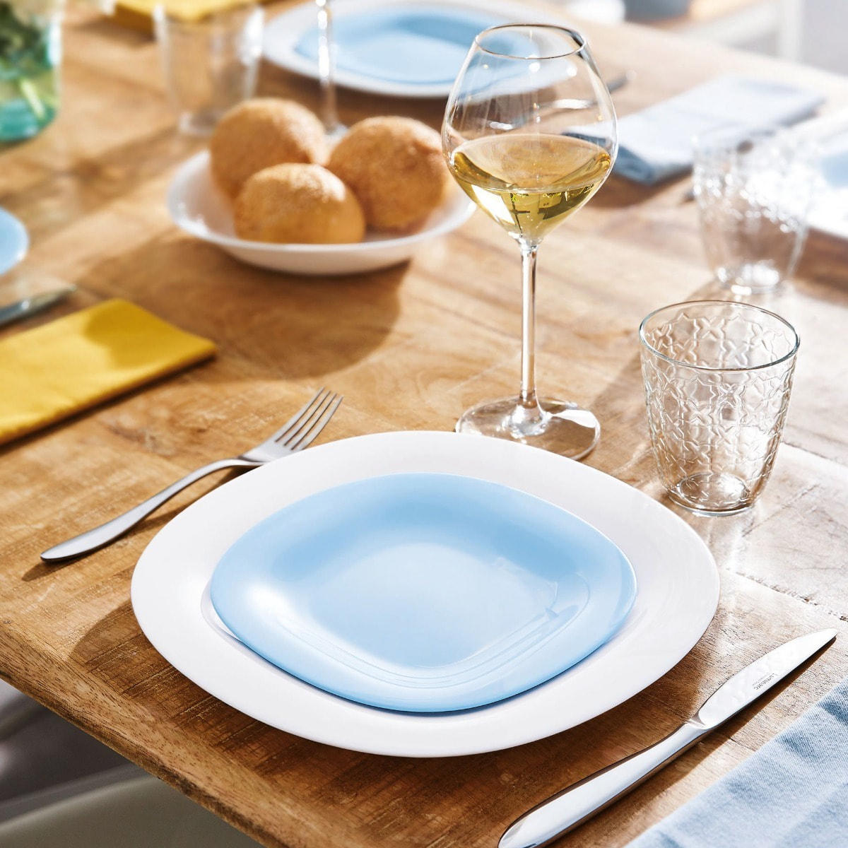 Assiette bleue 21 x 19,6 cm Carine - Luminarc