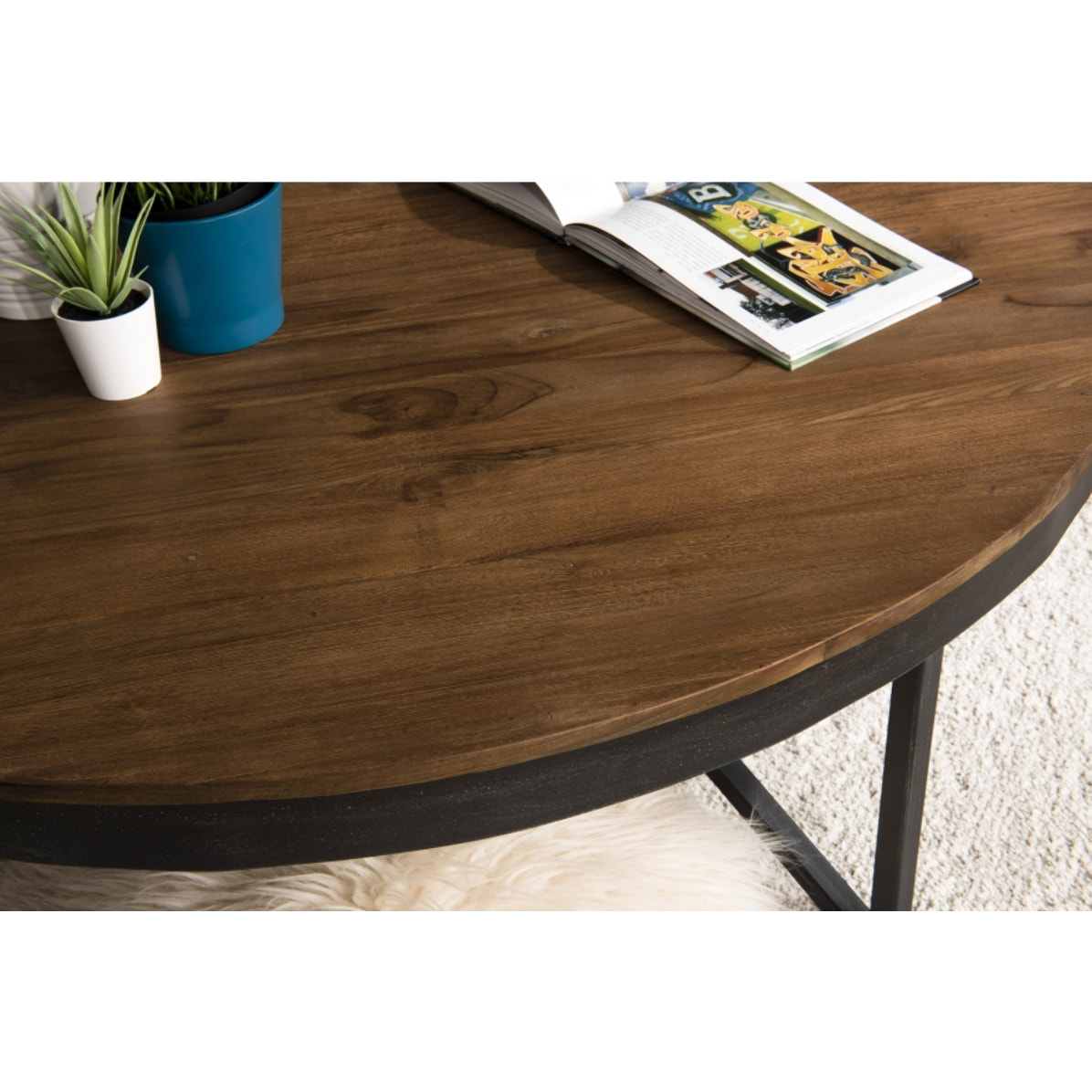 ALIDA - Table basse ronde marron 110x110cm plateau teck recyclé pieds métal