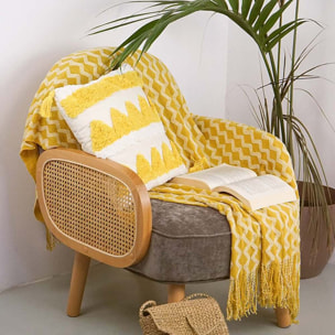 Cuscino design in tessuto jacquard con ricamo giallo 45x45 - Prism