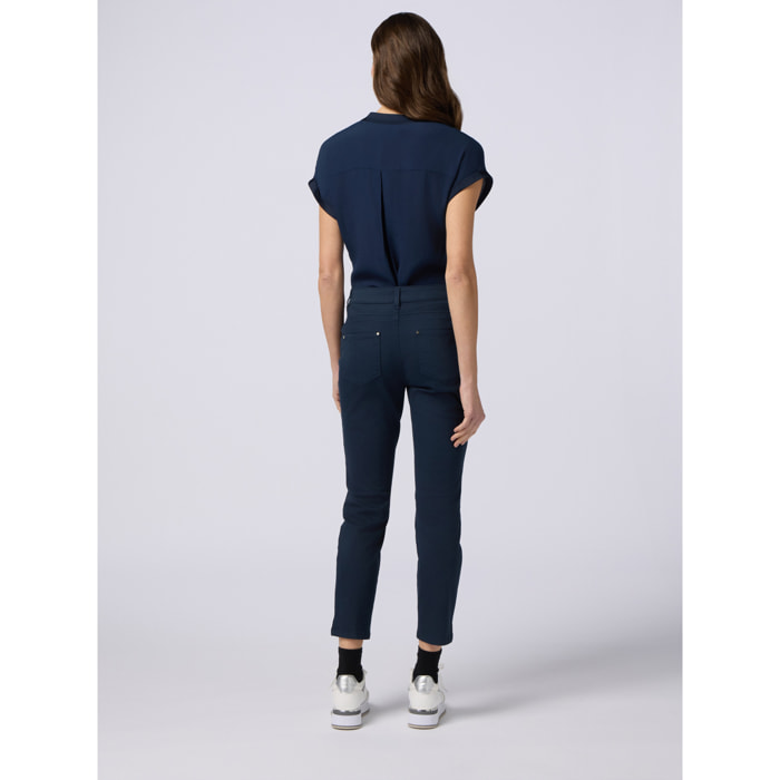 Oltre - Pantaloni skinny in cotone e tencel con bottone gioiello - Blu