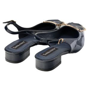 Ballerine in simil pelle verniciata con applicazione