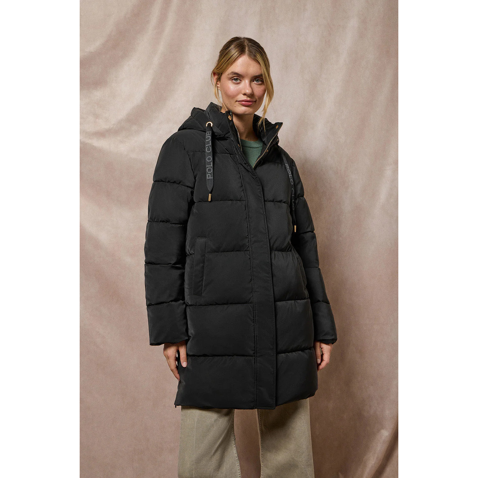 Giaccone Roma nero con cappuccio estraibile e particolari Polo Club