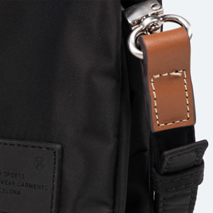 XPLORE CROSSBODY BLACK