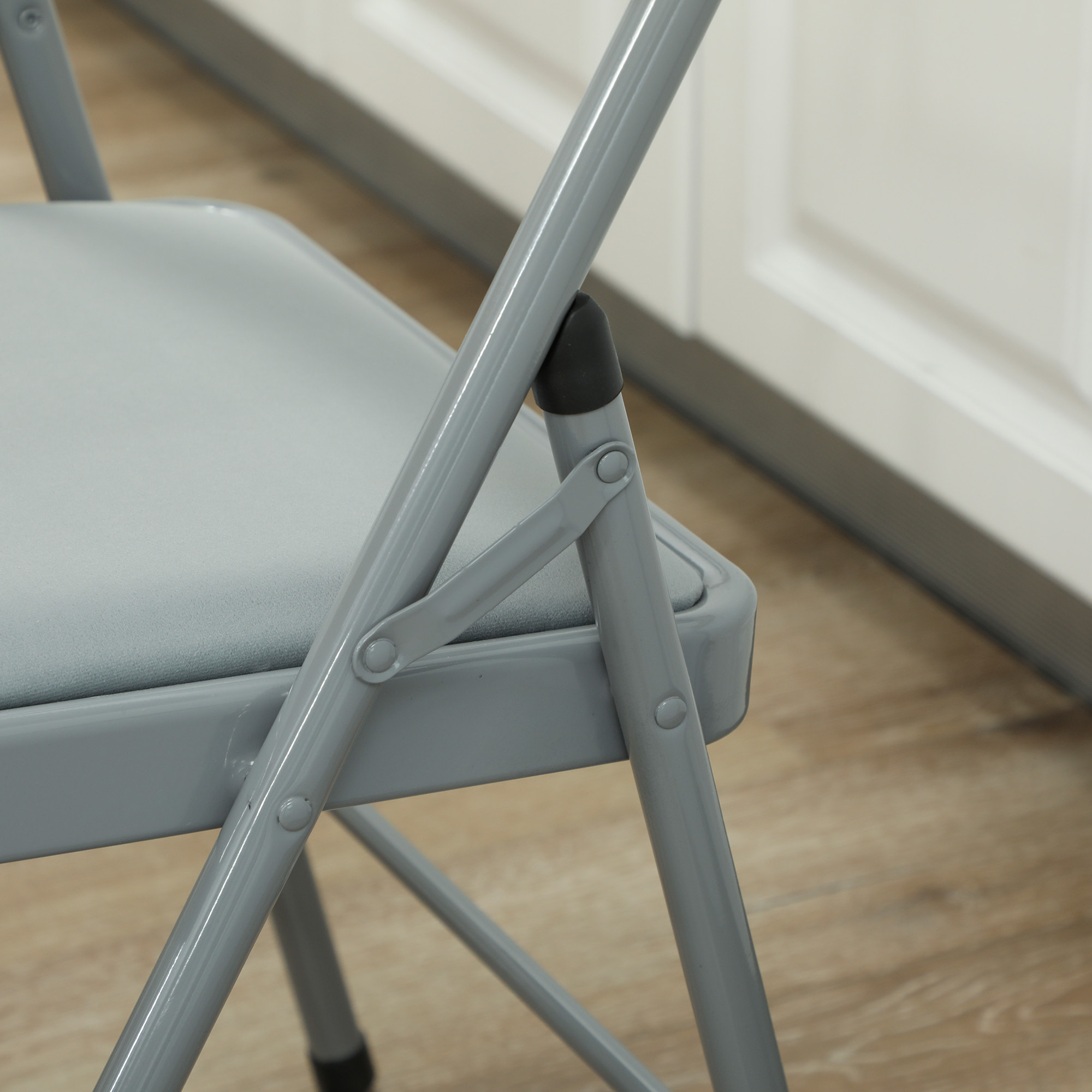 Lot de 4 chaises pliantes assise dossier rembourrés acier velours gris