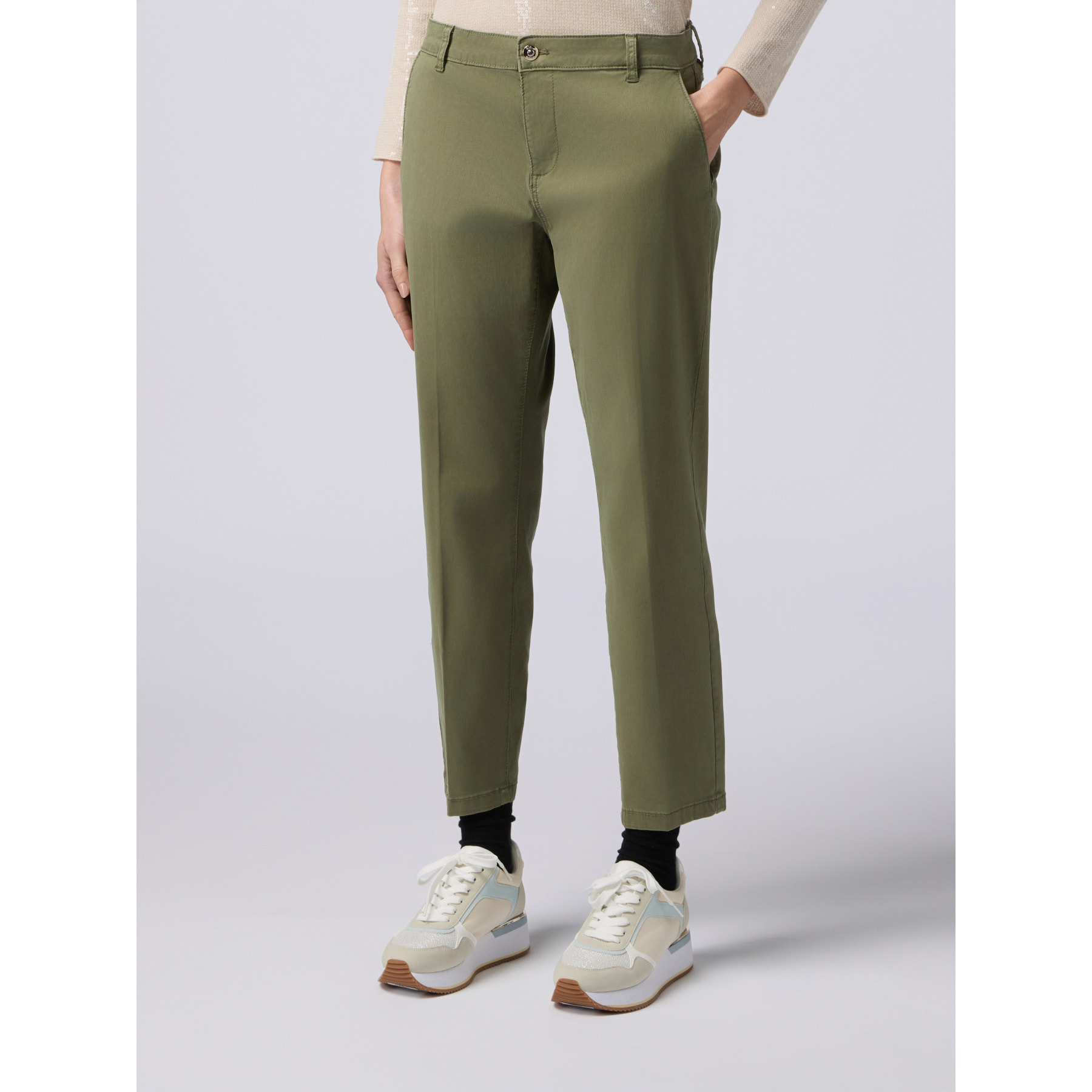 Oltre - Pantalón chino en tejido tencel - Verde militare