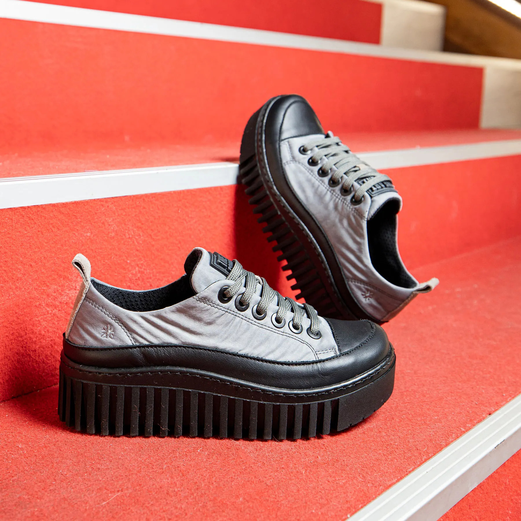 Zapatos 1518 NYLON FOREST-BLACK/BRIGHTON color Forest-black