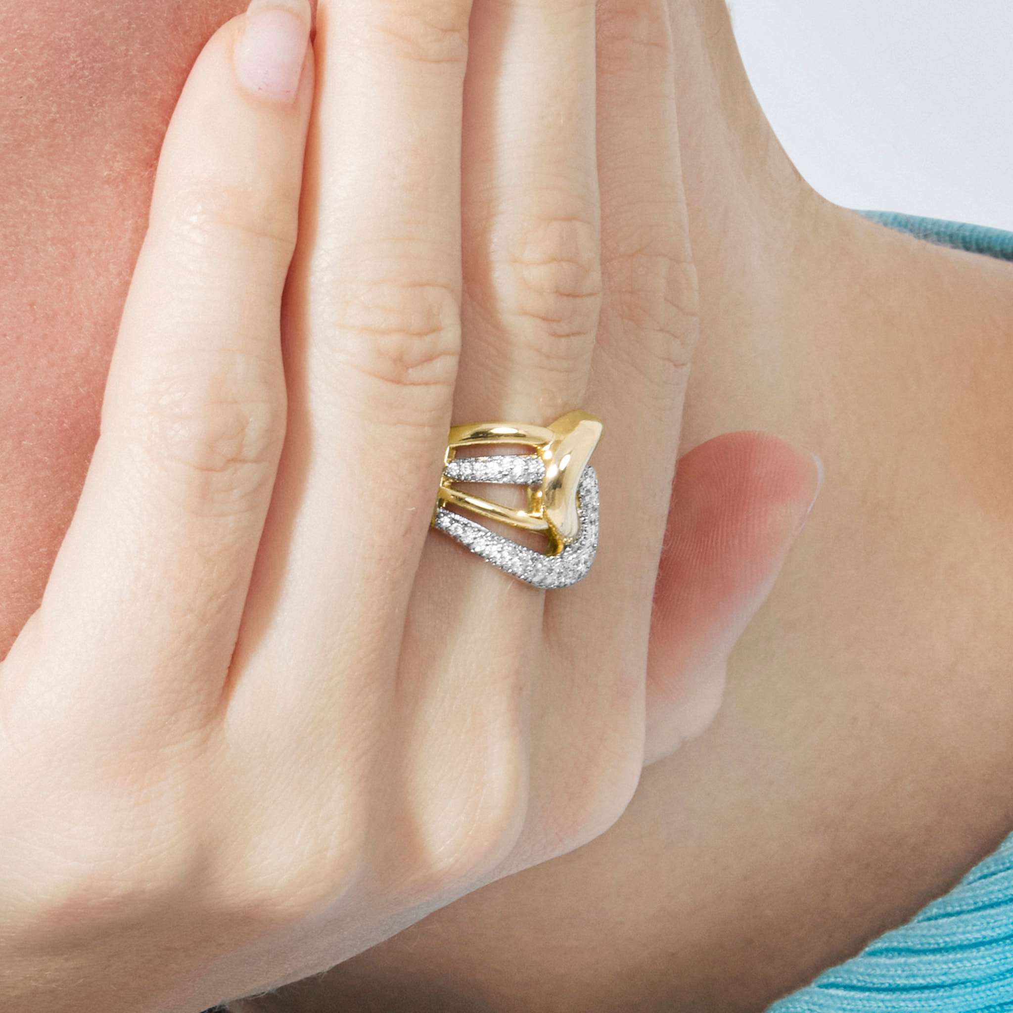 Anillo Nava acabado oro amarillo 18k