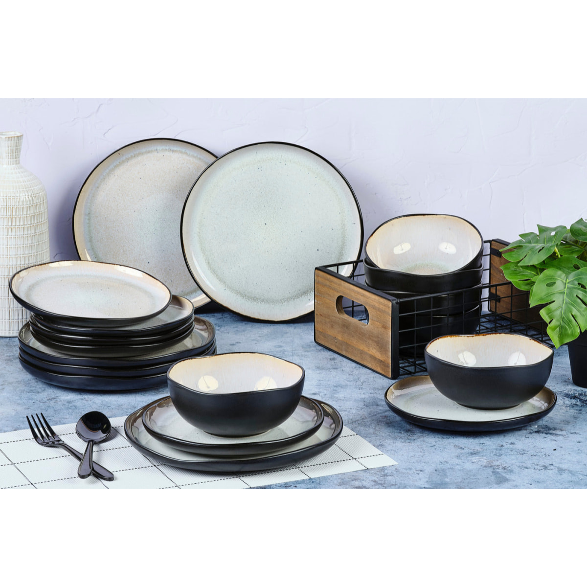 Service Les Essentiels IRIS - 18 pièces - Blanc ivoire