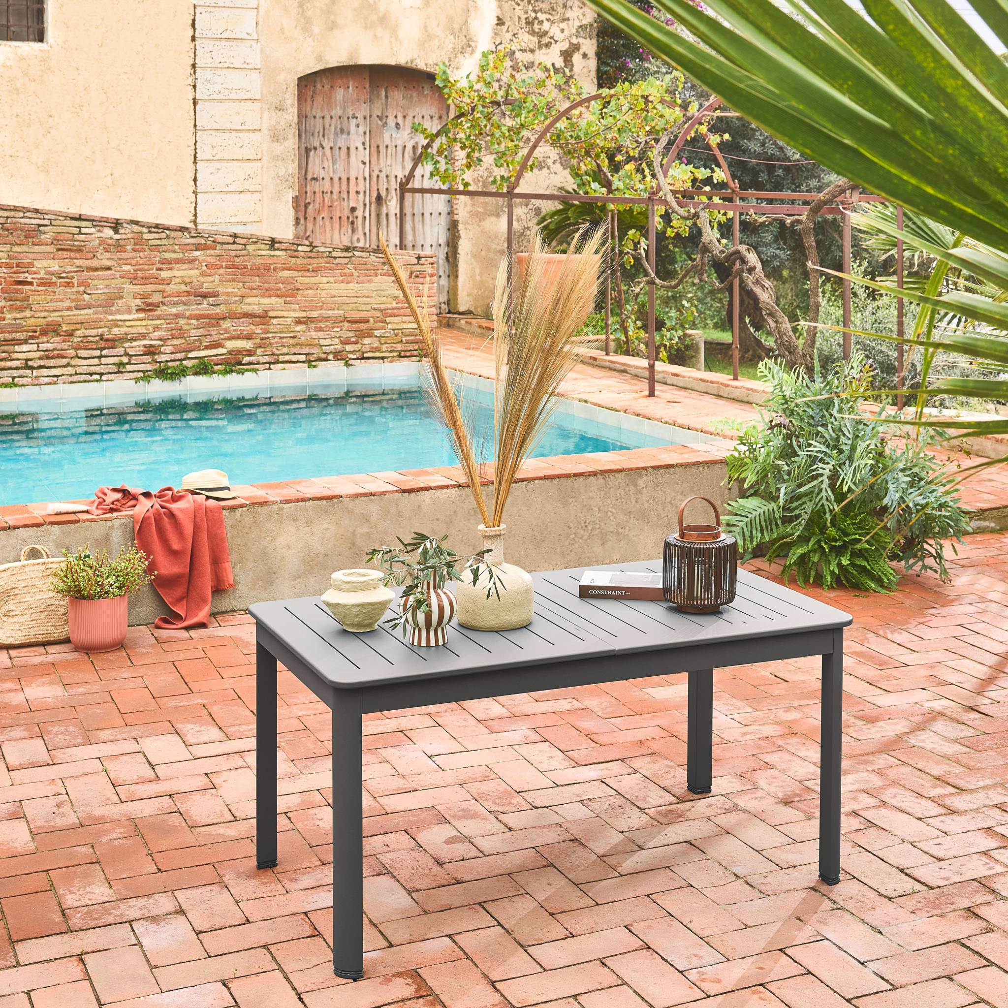 Table de jardin anthracite SEATTLE extensible aluminium. 6 places. 155 / 218.5 x 89 x 75 cm