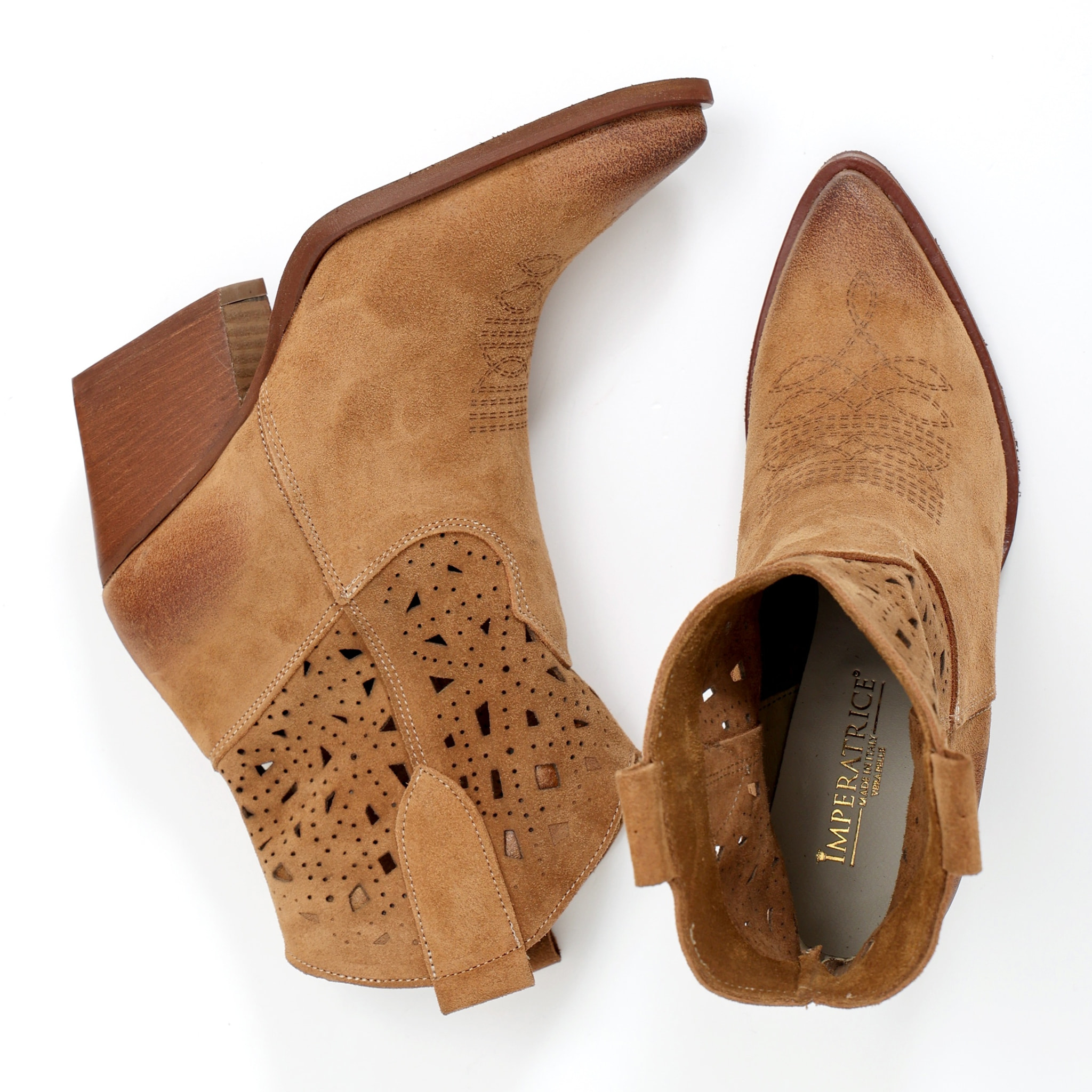 Stivaletti texani in vera pelle scamosciata laserata