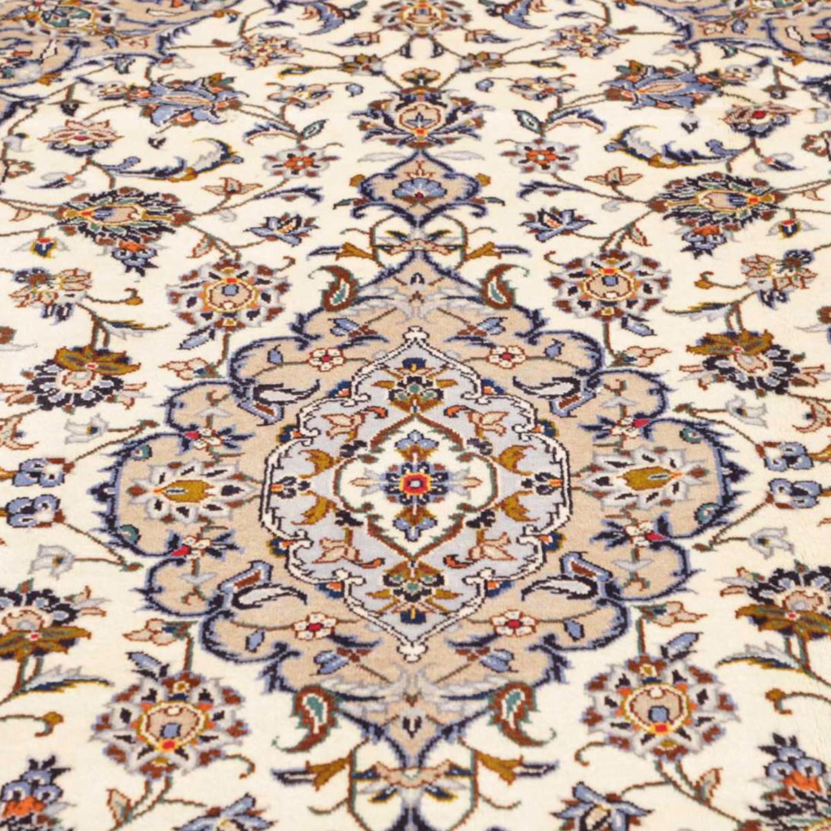 Tapis d'orient, motif oriental, noué main en laine, ADILUS