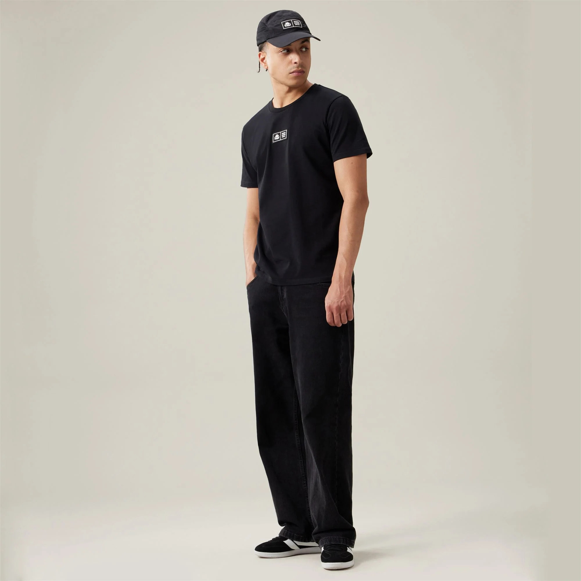Kappa - T-Shirts & Top Uomo Nero - Authentic Nuria