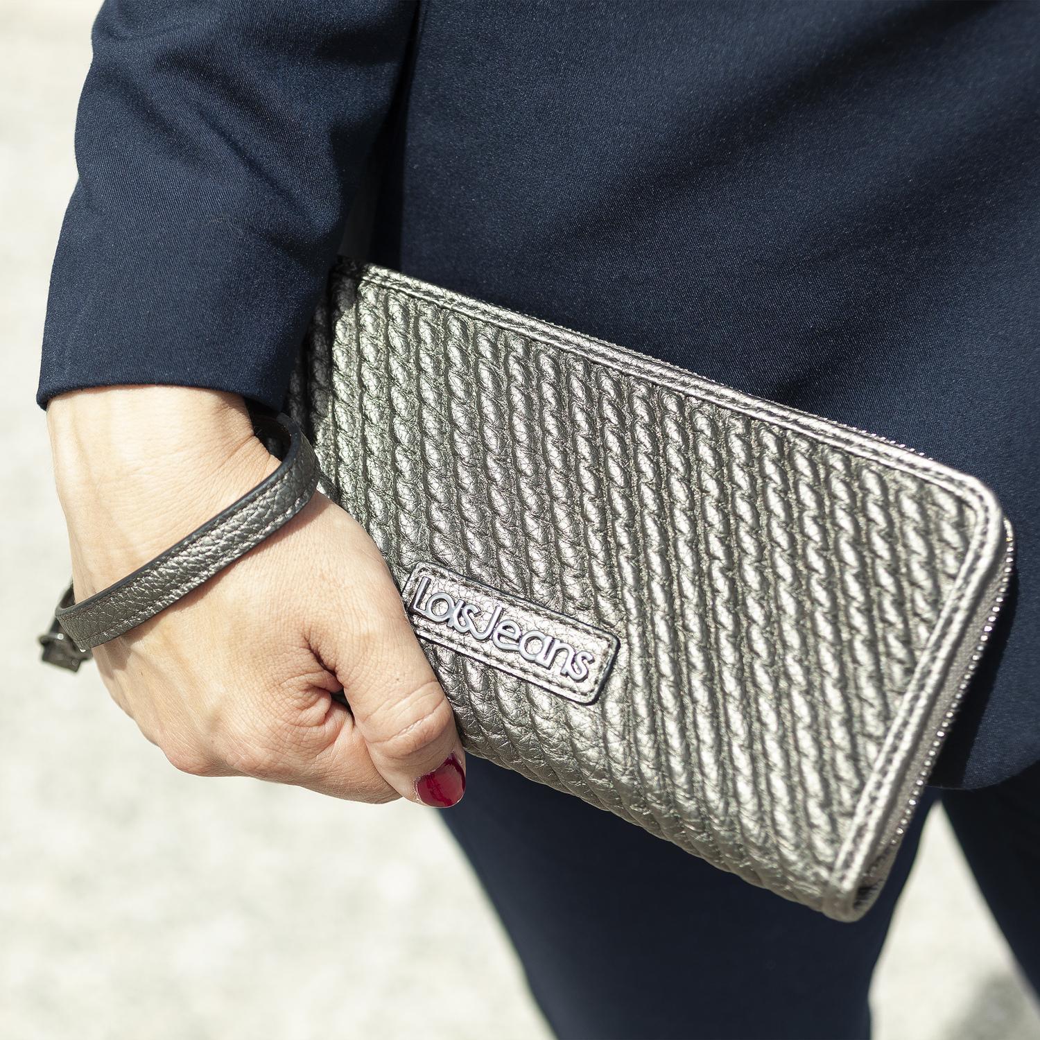 Cartera De Mano Lois Silverthrone Plata Oscuro