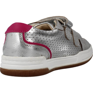 SNEAKERS CLARKS FAWN SOLO K