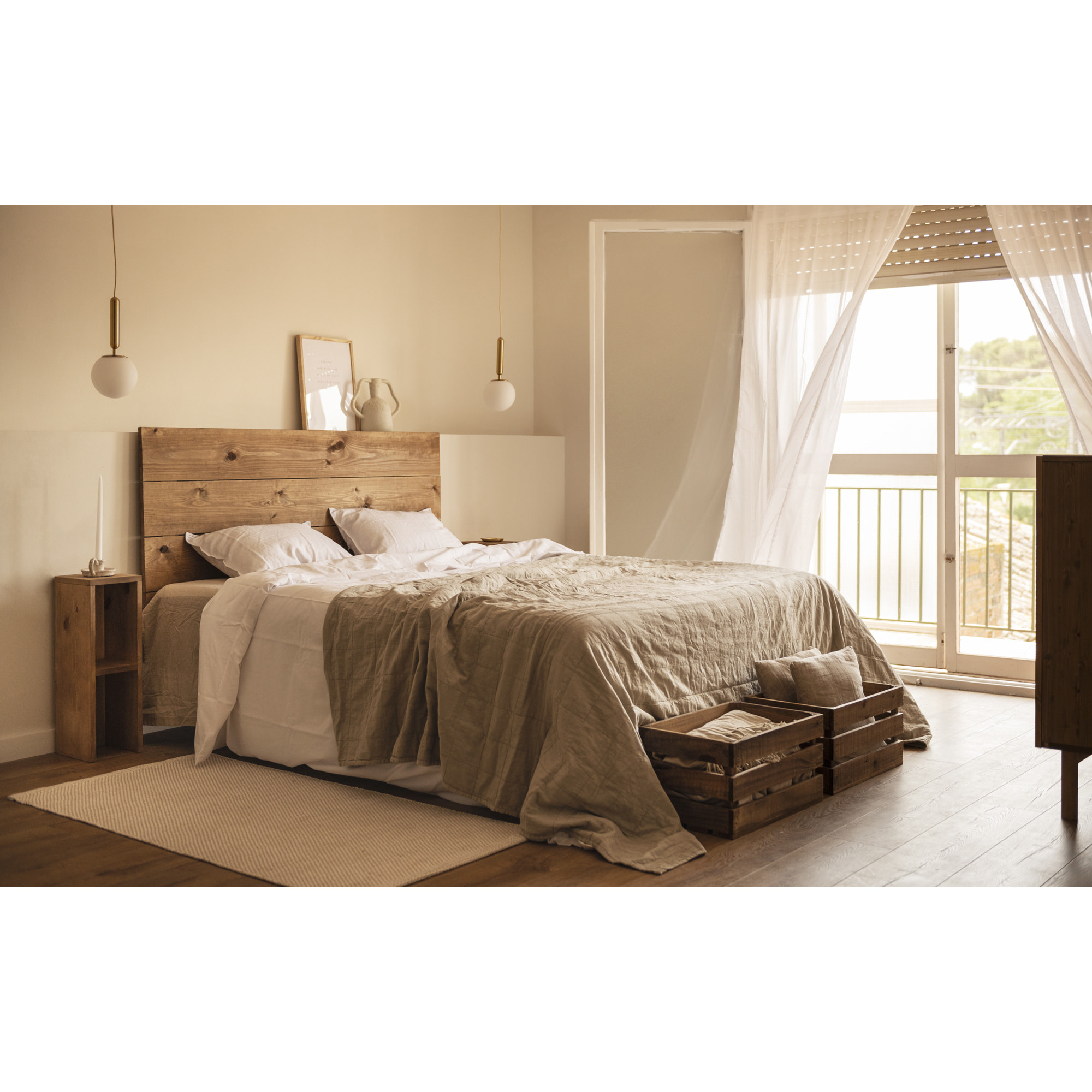 Pack de 2 tables de chevet ou d’appoint en bois massif de couleur chêne foncé 60x20cm Hauteur: 60 Longueur: 20 Largeur: 20