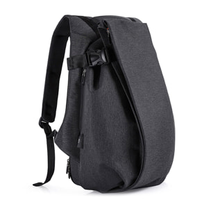 Mochila multi compartimento con capa impermeable. Toma USB externa. Laptop 15,6" + Tablet 9,7".