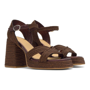 Sandalia valle tacón 10 cm con trenzado metalizado artesanal