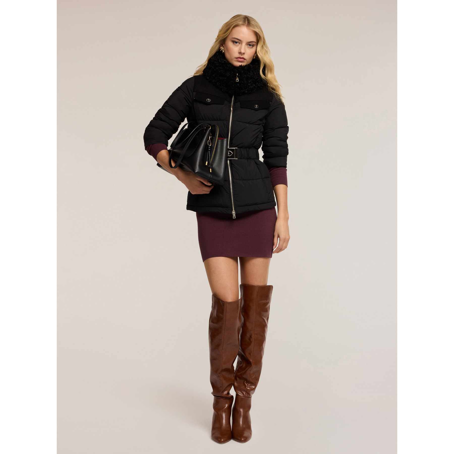 Motivi - Piumino corto con cintura - Nero