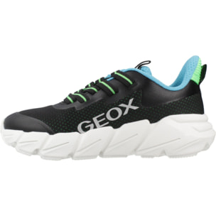 Zapatillas Niño de la marca GEOX  modelo J FLEXYPER FAST BOY NEGRO