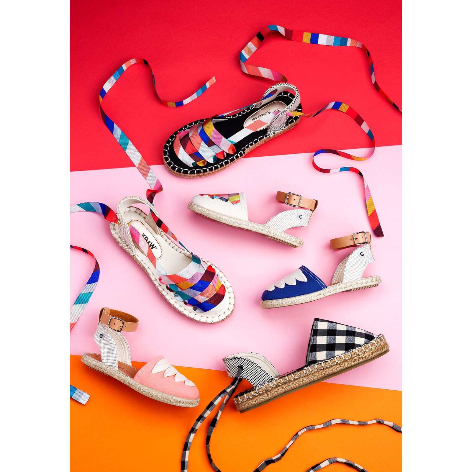 Espadrillas da bambina con lacci