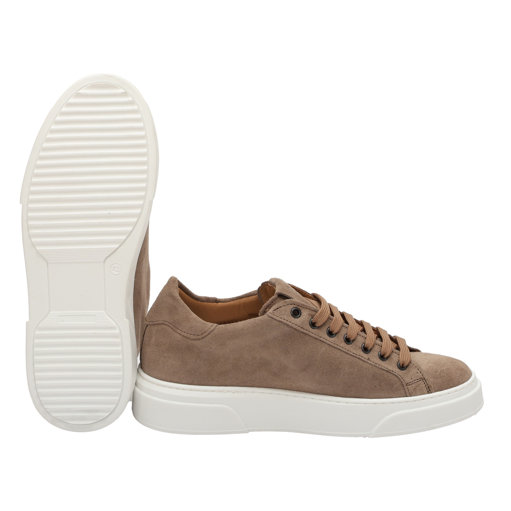 Sneakers stringate in vera pelle scamosciata