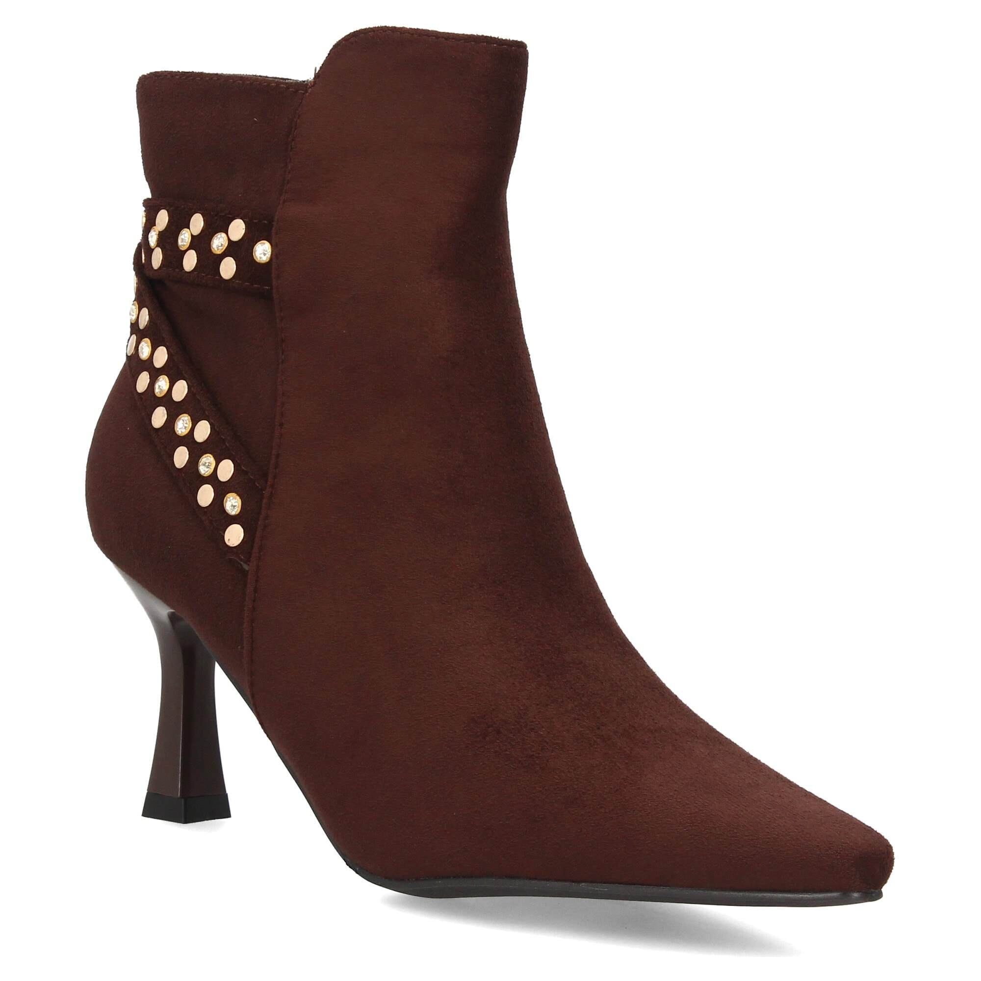 Botines elegantes con tachuelas y tacón fino