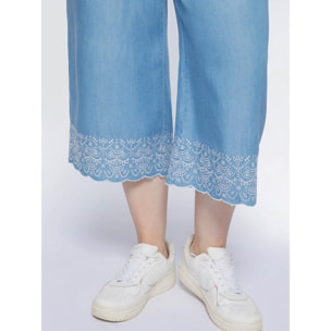 Fiorella Rubino - Pantalones cropped con bordado en el bajo - Light - blue