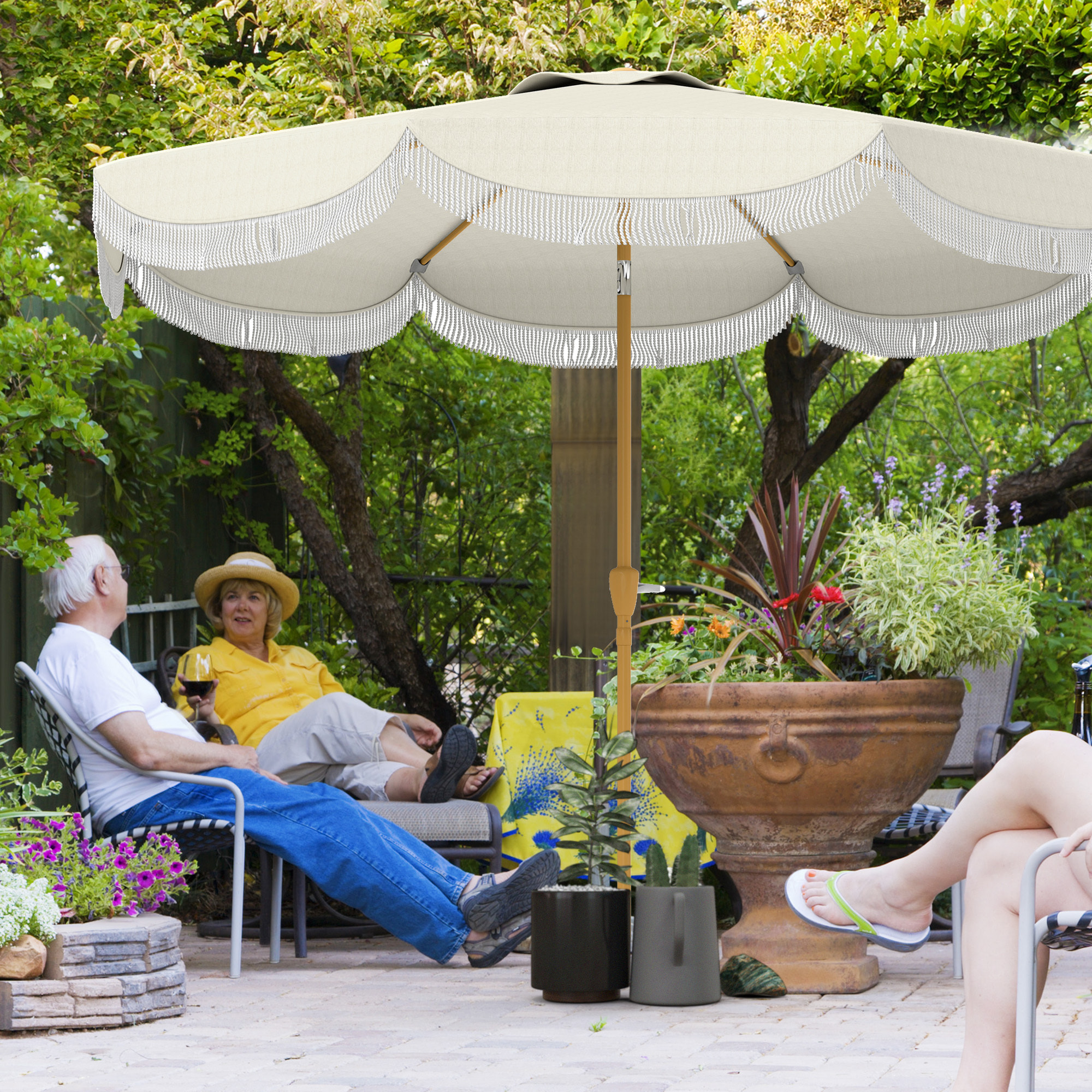 Sombrilla Terraza Exterior Ø269 cm Sombrilla de Jardín con Ángulo Ajustable y Manivela Protección UV30+ Parasol para Patio Terraza Beige