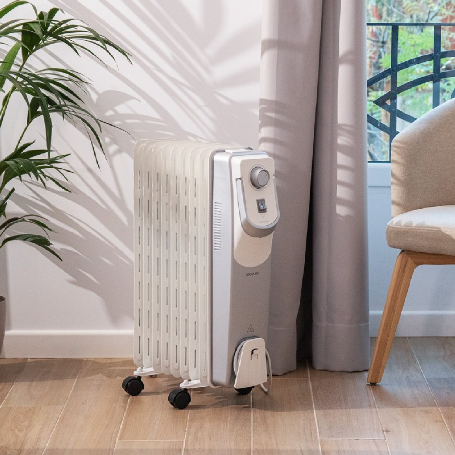 Cecotec Radiateur bain d’huile ReadyWarm 9000 Space 360