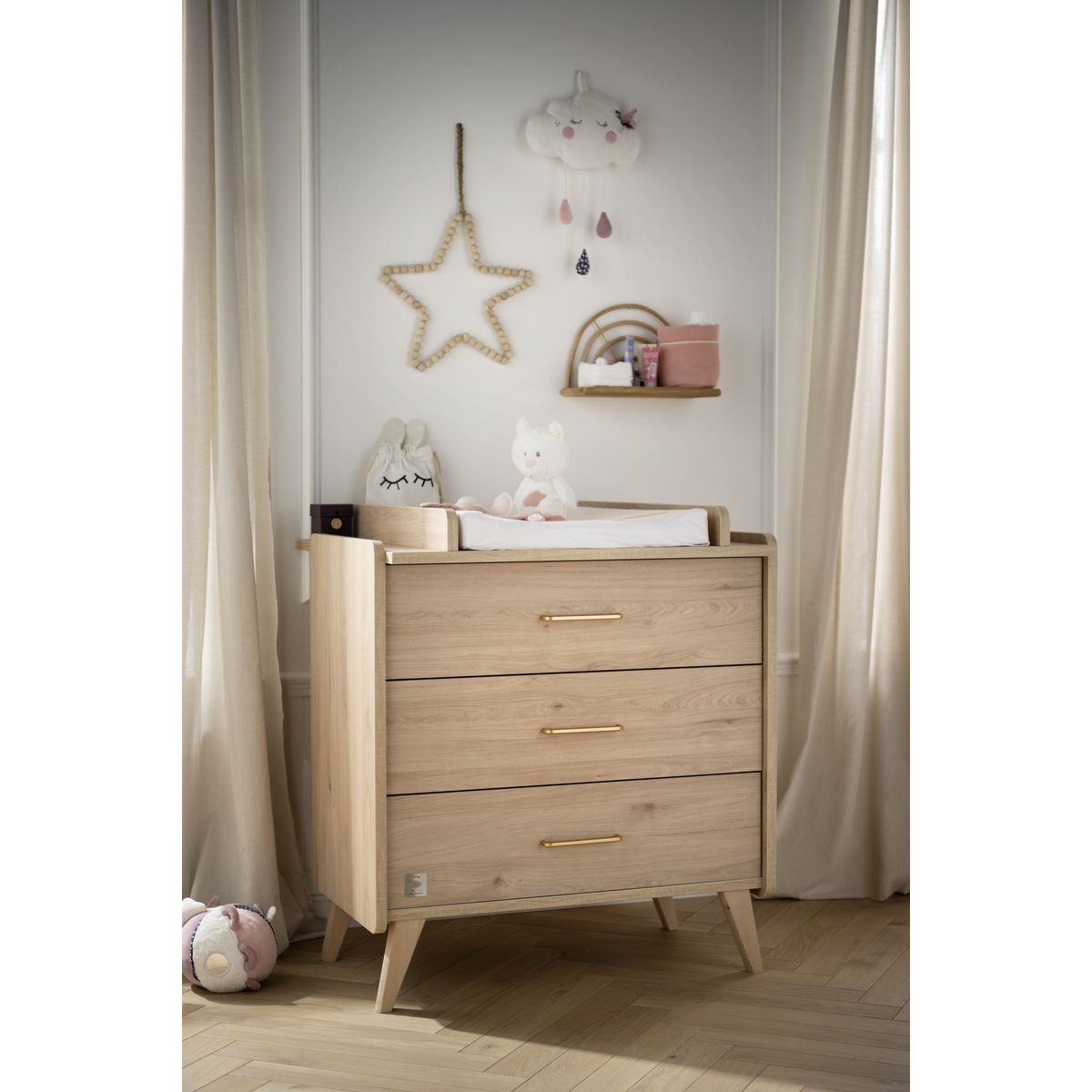 Chambre bébé évolutive Arty, Lit 140x70 et Commode à langer - Chêne suave