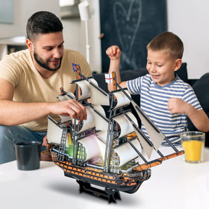 Puzzle 3D nave HSM VISTORY con luci LED. 55,5*11,8*41,5 cms, 163 pezzi.