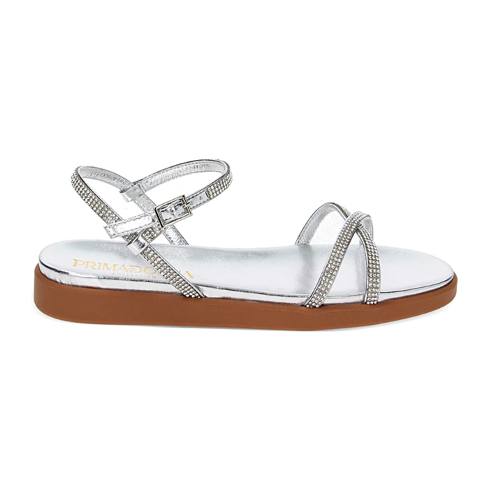 Sandali bassi argento in laminato con pietre