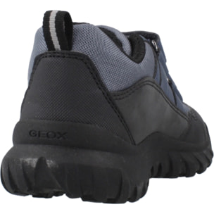 Zapatillas Niño de la marca GEOX  modelo J SIMBYOS BOY AZUL
