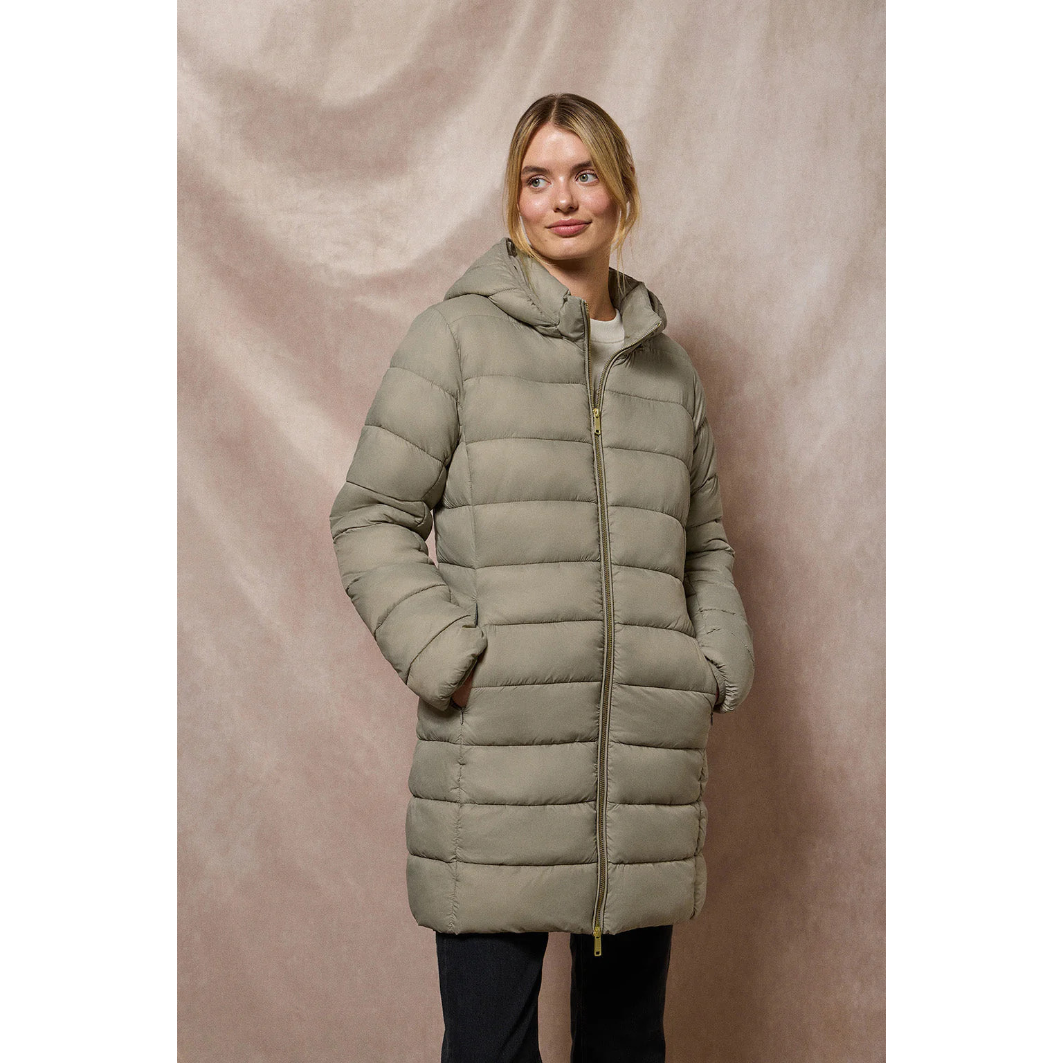 Giubbotto ultralight Cecilia grigio talpa con cappuccio rimovibile e ricamo PC