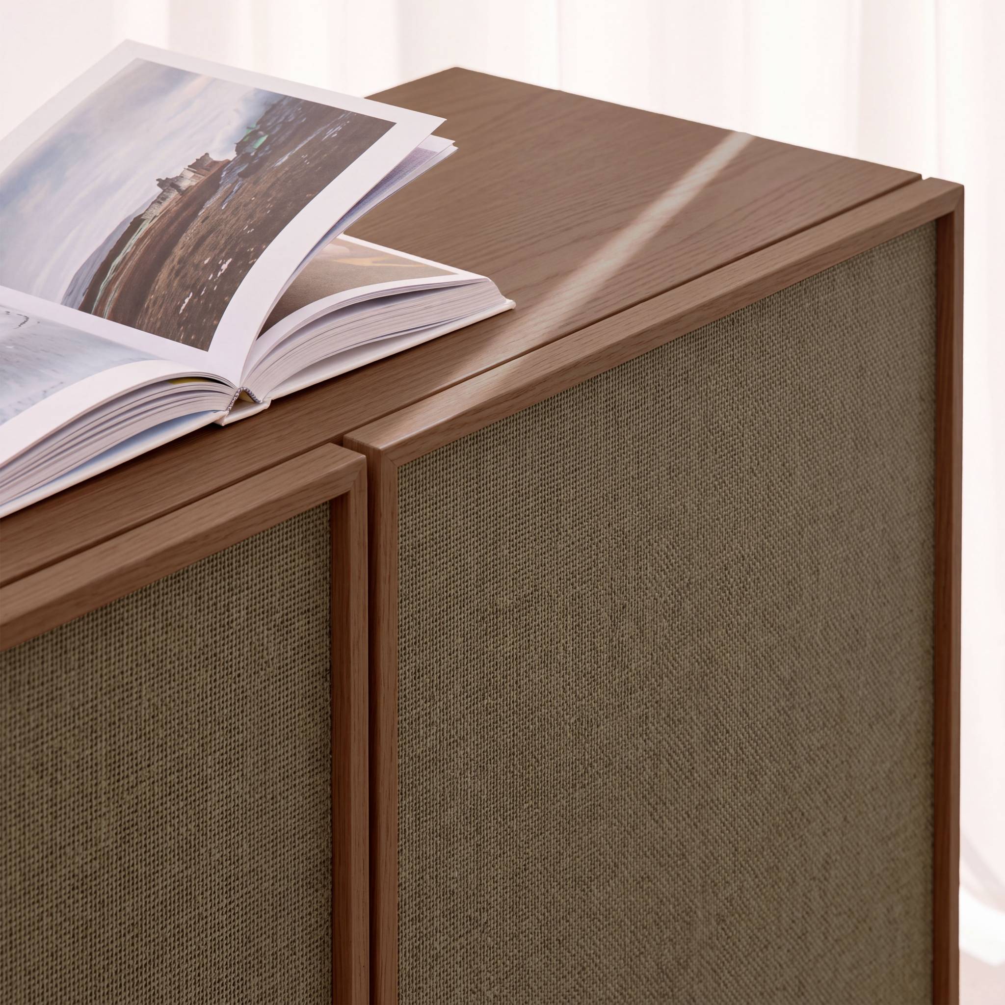 Buffet décor bois et tissu 3 portes 160cm KUBA
