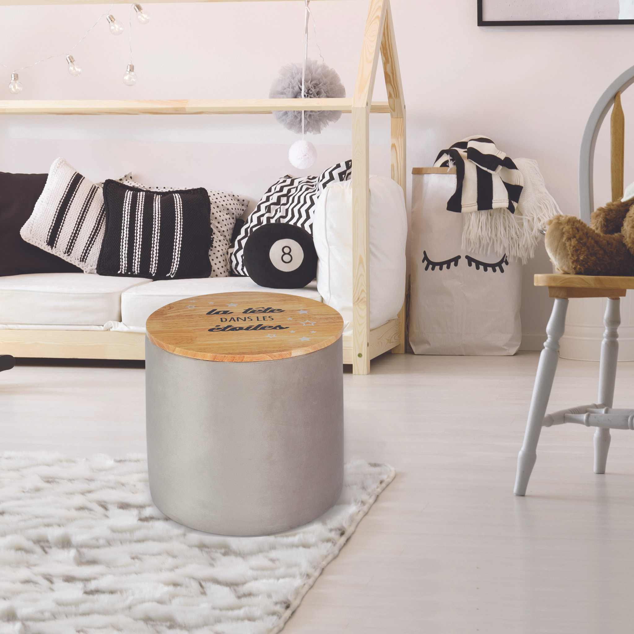 POUF RANGEMENT LA TETE DANS LES ETOILES GRIS