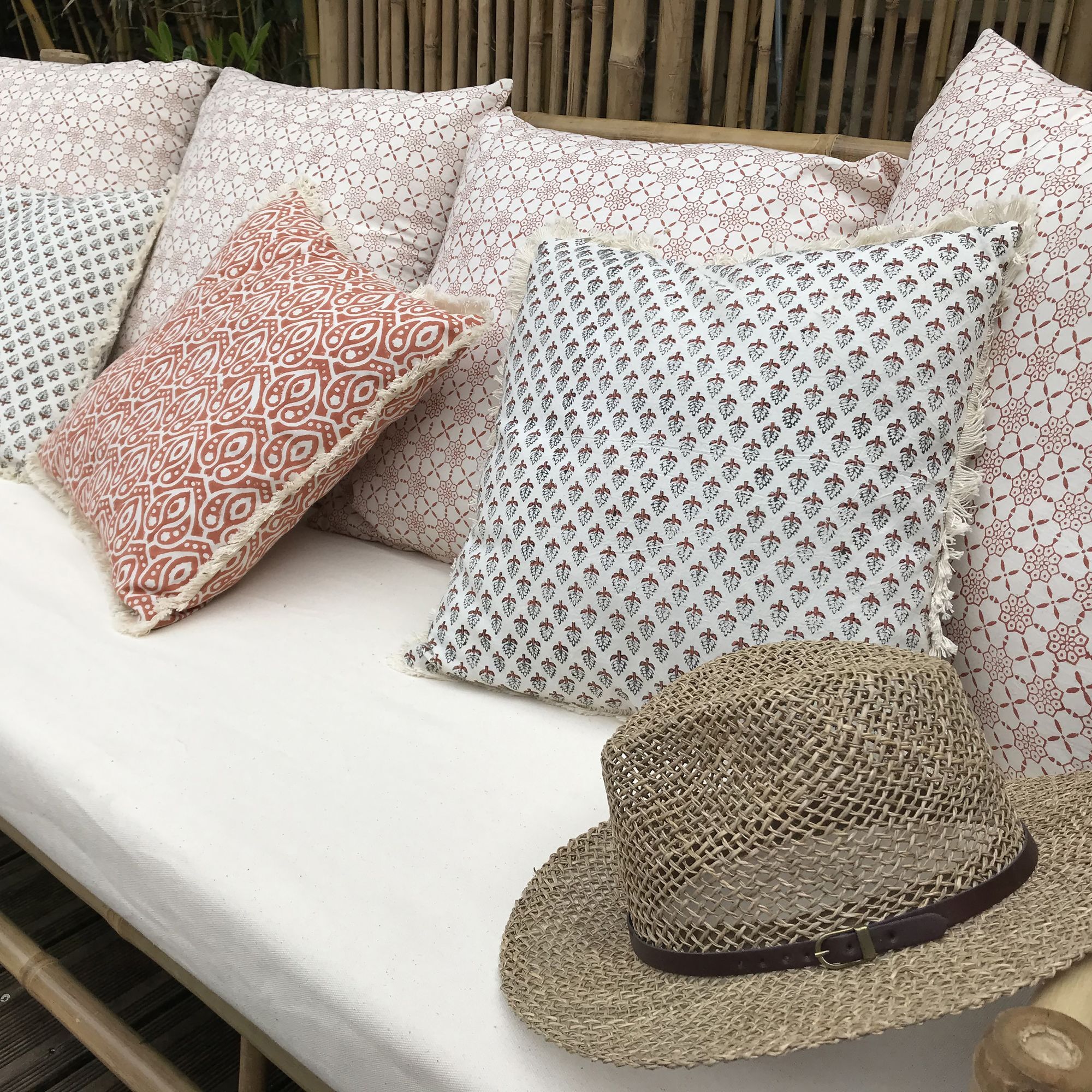 Coussin en coton terracotta avec franges 40cm GOBI