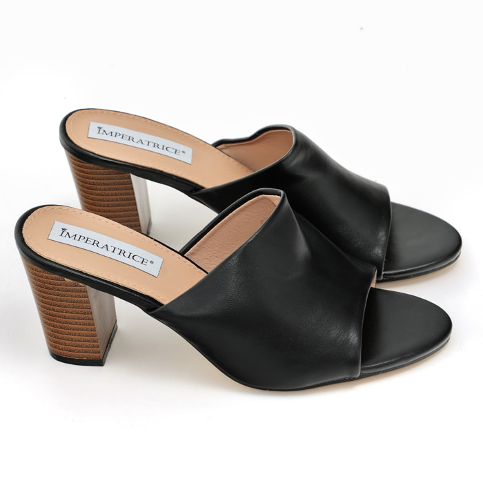 Sandali in simil pelle con tacco alto comodo