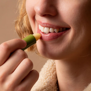 Stick Soin Lèvres - Répare, Nourrit - Olive & Mangue Sauvage 4 g