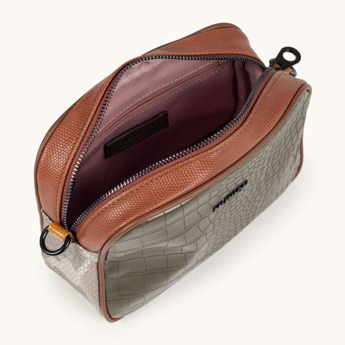 BLOCK FUN FW25 CROSSBODY CAMERA C/TERRA