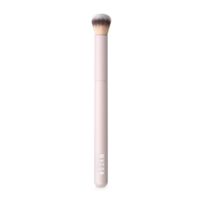 F106 BUFFING CONCEALER Pennello viso di piccole dimensioni dalla forma arrotondata.