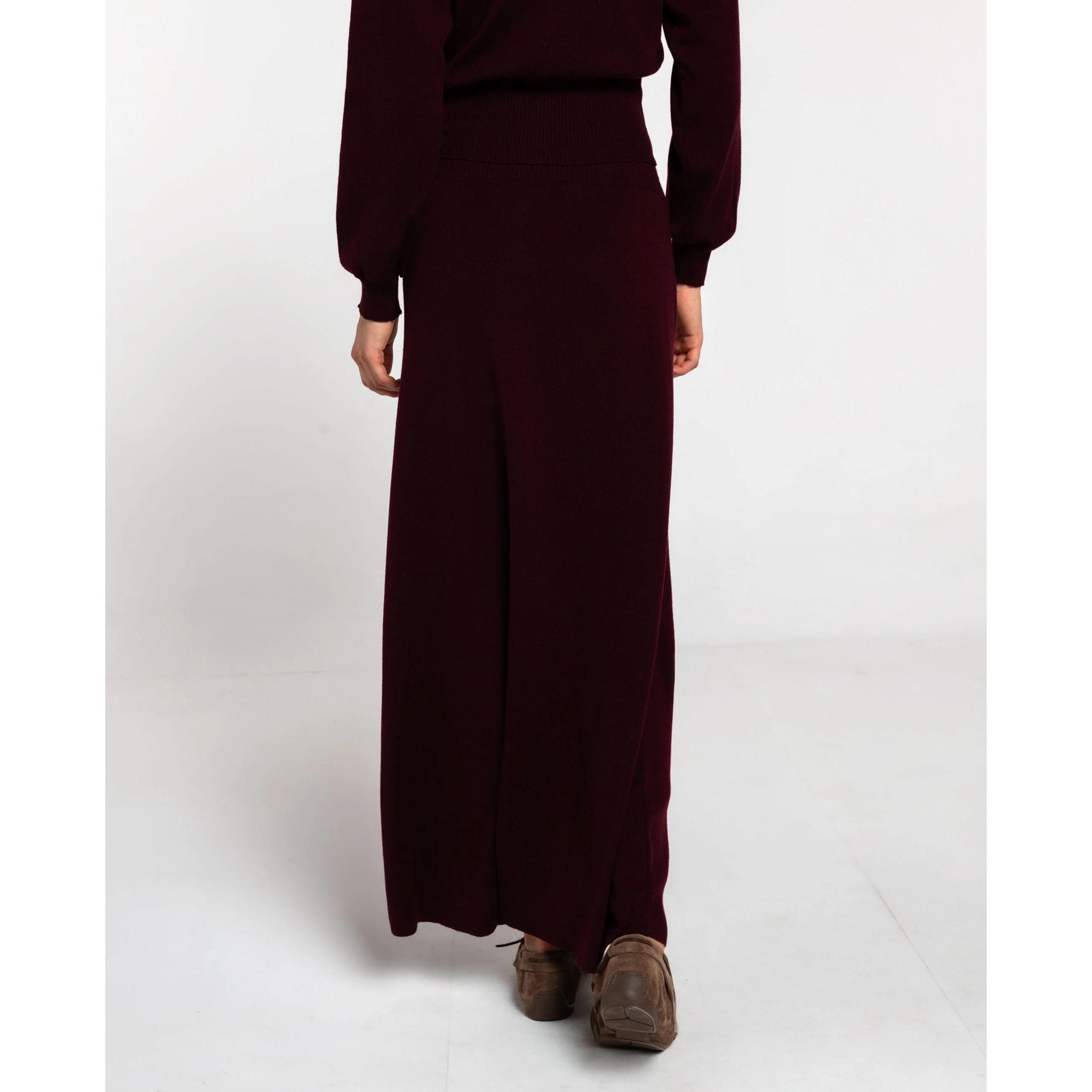 Falda larga de punto recta de mujer