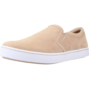 Sneakers de  Mujer de la marca CLARKS  modelo PAWLEY BLISS NUDE
