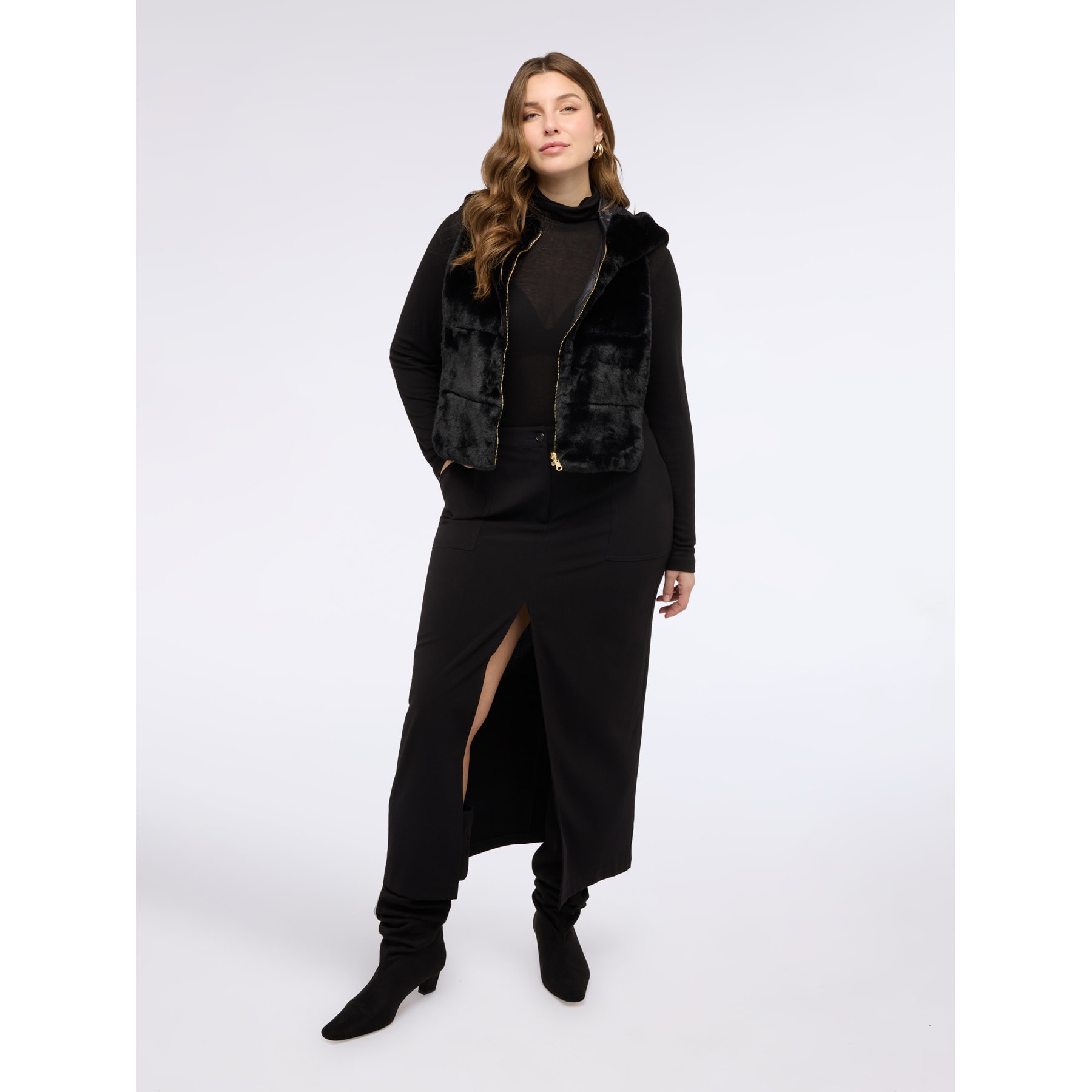 Fiorella Rubino - Pechera acolchada con capucha de peluche - Negro